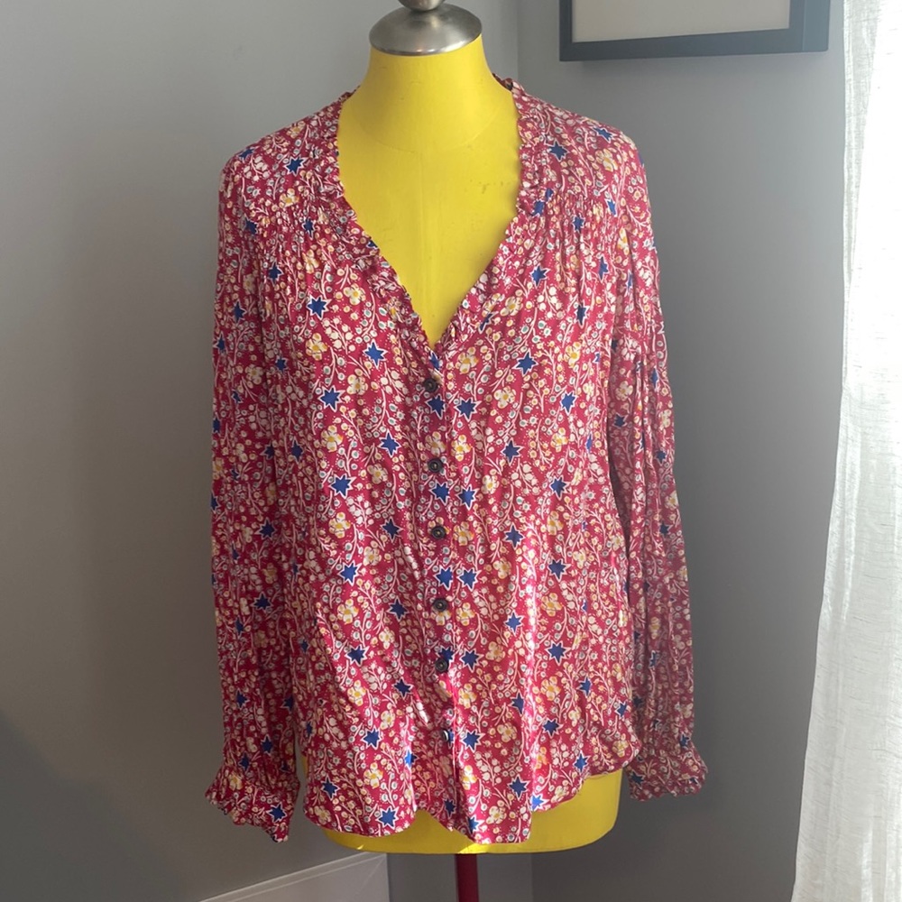 Maeve by Anthropology long-sleeve top/blouse Sz 8. Floral-star pattern. Red/pink